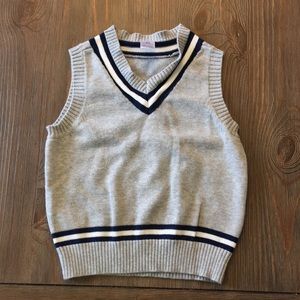 Sweater vest